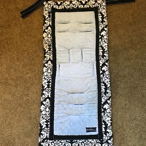 Booyah Baby stroller liner